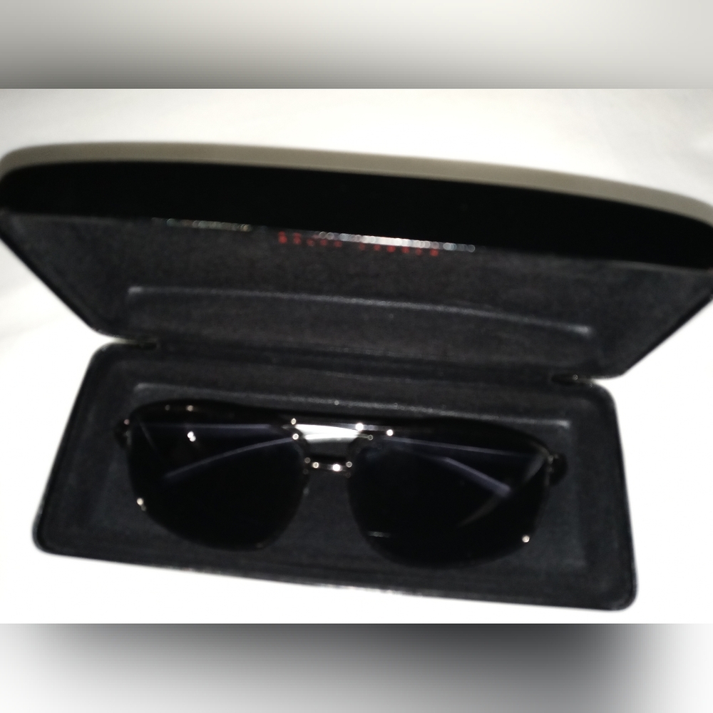 Sungait Ultra Lightweight Polarized Sunglasses UV400 Protection